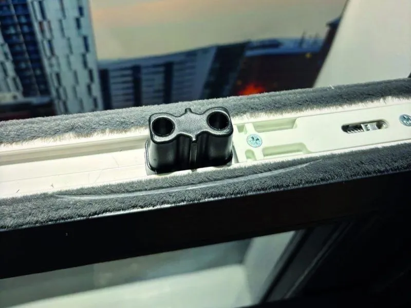 Top-Sash-Security-Bolts-for-Enhanced-Window-Protection